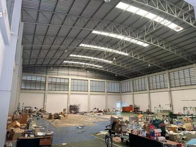 ให้เช่าโรงงาน พร้อมออฟฟิศ 3 ชั้น ถนนพุทธสาคร สายสี่ตัดใหม่ กระทุ่มแบน สมุทรสาคร