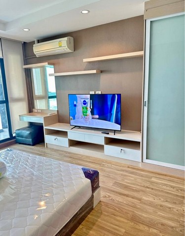 ให้เช่าลัดดาพลัส คอนโด ห้องสวย ชั้นสูง ตกแต่งครบ พร้อมเข้าอยู่ FP-C0328
