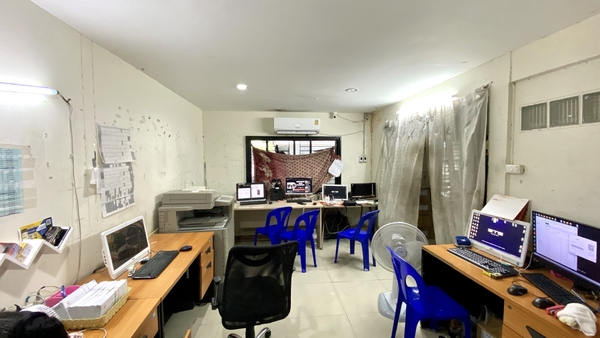 ขายบ้านแฝด ถ.แจ้งวัฒนะ ซอยหมู่บ้านสหกรณ์การบินไทย 15 ใกล้ MRT เมืองทองธานี