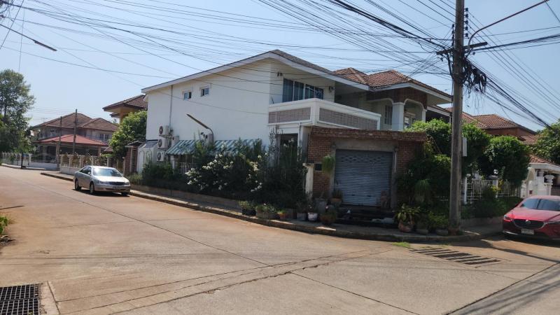 บ้านเดี่ยวโครงการ6 ขายราคาประเมิน 91 ตรว. ได้บ้านถึง2หลัง พร้อมผู้เช่า