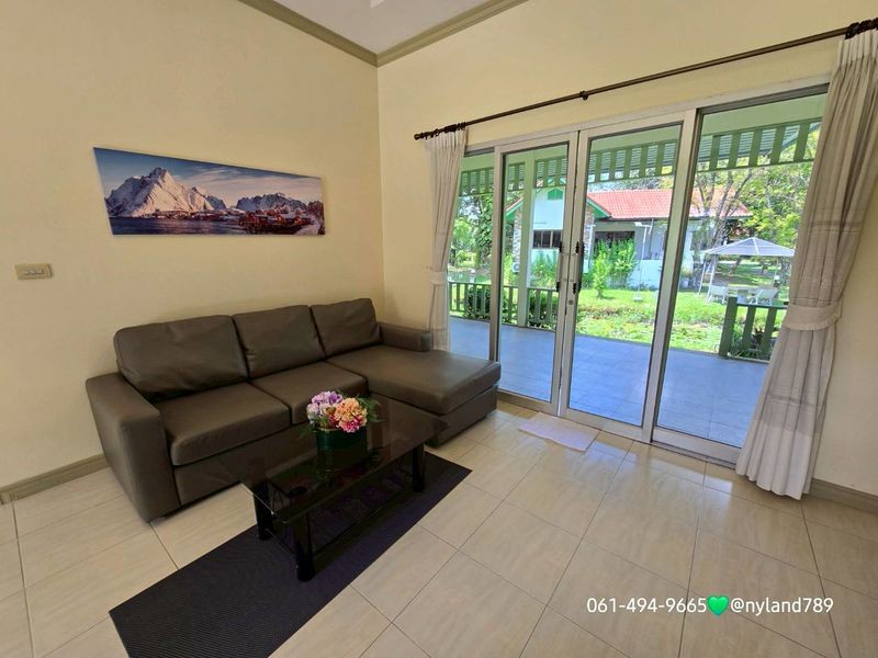 ขายบ้านสวนแสนสวย 200 ตรว. ต.บ้านพร้าว อ.บ้านนา จ.นครนายก ในสวนบรรยากาศร่มรื่น มีสนามหน้าบ้าน หลังบ้านติดคลองเล็กๆของโครงการ