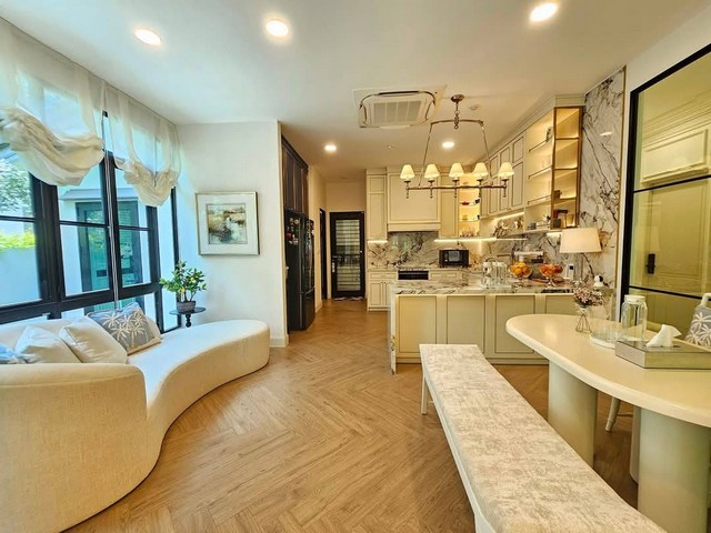 ขาย ให้เช่า บ้านหรู นันทวัน พระรามเก้า กรุงเทพกรีฑาตัดใหม่ บ้านหรู สวย พร้อมอยู่