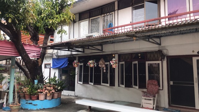 ขายด้วน บ้านริมคลอง 2 ชั้น 90 ตารางวา ทำเลสุขุมวิท ใกล้ เอกมัย ทองหล่อ 