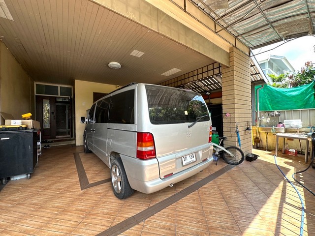 ขายบ้าน 2 ชั้น พร้อมอยู่ ม.สิริวลัย รังสิต-นครนายก คลอง 1 พื้นที่กว้าง 69.1 ตร.ว ต่อเติมครบ พร้อมเข้าอยู่ ทำเลดี เดินทางสะดวก