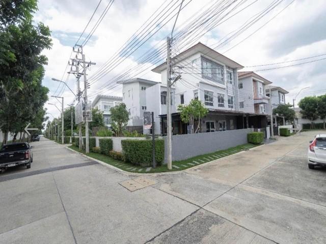 ให้เช่าบ้านเดี่ยว 3 ชั้น คาซ่าแกรนด์ สุขาภิบาล 5 ไซค์ใหญ่พิเศษ สุขาภิบาล 5 ใกล้สารสาสน์วิเทศ สายไหม