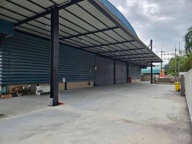 ให้เช่าโรงงานนิคมอุตสาหกรรมแหลมฉบัง ศรีราชา ชลบุรี 4500ตร.ม.พร้อมอาคารสำนักงานคลังสินค้าเขต Freezone1 ในเขตส่งออก