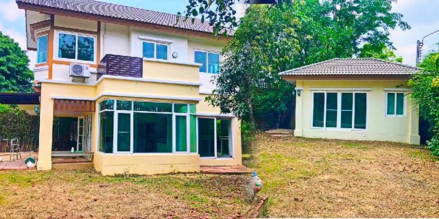 ชัยพฤกษ์-แจ้งวัฒนะ ให้เช่า คฤหาสน์ 2หลัง  MRT ปากเกร็ด 5.5 กม. 2 ชั้น 115ตร.วา. 445ตร.ม.ลัดดารมณ์ รักสัตว์ เพียวเพลส ราชพฤกษ์ 2.2 กม. 