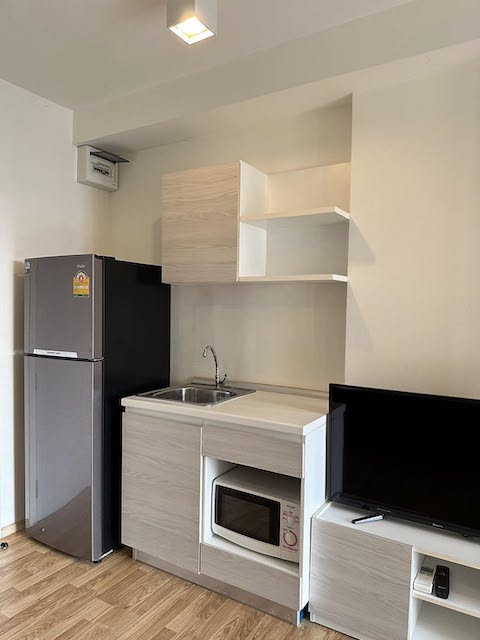 Cabana Condo Safe clean private 5th floor BTS Samrong
