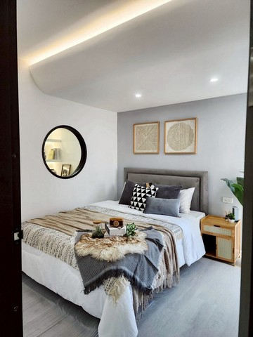 ศรีอนันต์ คอนโด ห้องมุม รีโนเวทใหม่ สไตล์โมเดิร์น หลังรพ.เทพปัญญา