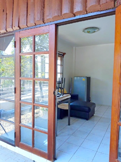 ตลาดแม่ริมพลาซ่า 3 กม.ให้เช่าบ้านเดี่ยว 1 ชั้น  หลังมุม 61 ตร.วา.245 ตร.ม.แม่ริม 2 นอน เทศบาลเมืองแม่โจ้