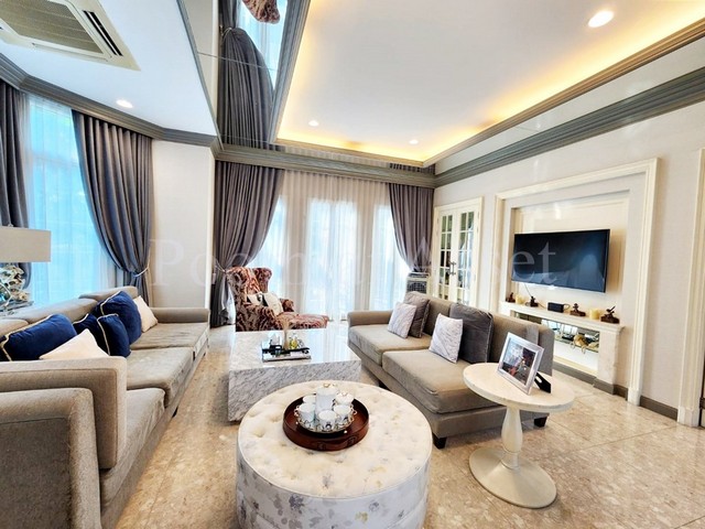 บ้านเดี่ยว กรานาดา ปิ่นเกล้า - เพชรเกษม Granada Pinklao – Petchkasem