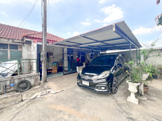 ทาวน์เฮ้าส์ 1 ชั้น หมู่บ้าน พฤกษา7 ลำลูกกา 30 ตร.ว. หลังริม พร้อมอยู่ รังสิต-นครนายก