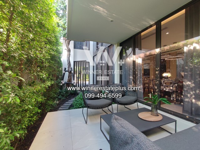 พาร์ค เฮอริเทจ - พัฒนาการ 20 Park Heritage Phatthanakan - 20 บ้าน Luxury 3 ชั้น SizeS