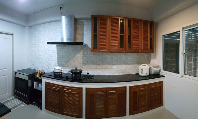 ให้เช่าบ้านเดี่ยว หมู่บ้านศุภาลัย การ์เด้นวิวล์ ลำลูกกา คลอง 3   ใกล้ตลาดนัดสายสัมพันธ์ ใกล้บิ๊กซีมินิ โลตัสและโรงเรียนผ่องสุวรรณวิทยา 