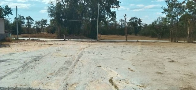 ขายที่ดินสวยสำนักบกชลบุรี #ที่ดินถมแล้วติดถนน สาธารณูปพร้อมบนเนื้อที่  1-0-51ไร่ ราคายกแปลง   3.5  ลบ.