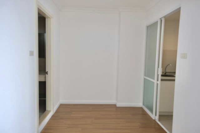 ให้เช่าคอนโด ลุมพินี สวีท ปิ่นเกล้า ใกล้เซ็นทรัลปิ่นเกล้า เมเจอร์ พาต้า และ รพ.ศิริราช