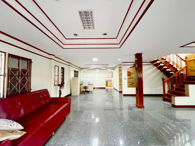 ขายบ้านเดี่ยว 2 ชั้น สร้างเอง ซอยเพชรเกษม 79 พร้อมตึก 3 ชั้น เนื้อที่ 87 ตร.ว. ขายเพียง 5,490,000 ล้านบาท