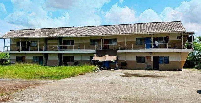 ให้เช่าโรงงานโกดังอมตะครพานทองชลบุรี ​ใกล้อมตะเฟส  7,8,9,10 พื้นที่โกดัง    650  ตรม.พื้นรองรับน้ำหนักได้  3.ตัน