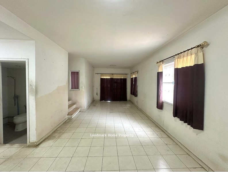 LM25-0042 ขายทาวน์เฮ้าส์ 2 ชั้น หลังมุม พฤกษาวิลล์ 46-1 รังสิต คลองสาม เนื้อที่ 29.7 ตรว 3นอน 2น้ำ