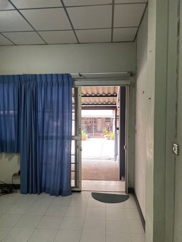 รหัส Amy24ให้เช่าทาวโฮม3ชั้น หมู่บ้านเอกนคร ใกล้ห้าแยกวัชรพล  0618959195