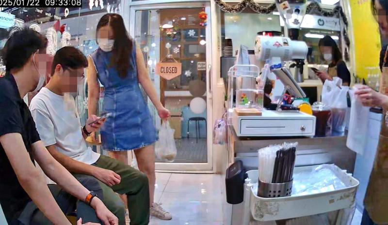 เซ้งร้านกาแฟ ในตลาดรวมทรัพย์ อโศกมนตรี สุขุมวิท 21 เปิดมา 5 ปี มีฐานลูกค้าเยอะ