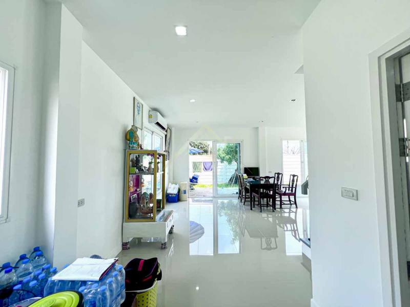 บ้านเดี่ยว 2 ชั้น หมู่บ้าน คุณาลัย เพอร์ร่า บางบัวทอง Kunalai Purra หลังริม