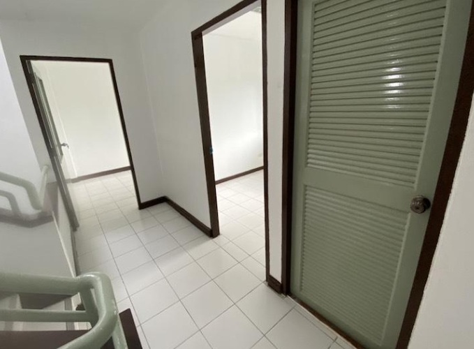 ให้เช่าทาวน์โฮม 4 ชั้น ปาร์ควิว ทาวน์อินทาวน์ ถนนศรีวรา