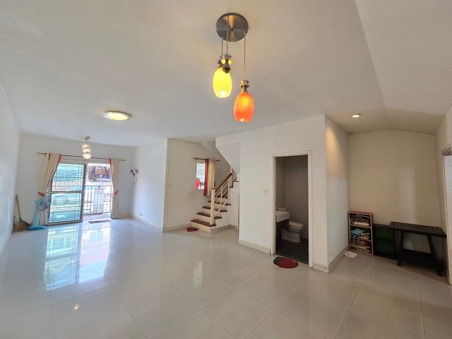 ขายทาวน์โฮม 2 ชั้น พฤกษาวิลล์ 22 พระราม5-2  19.5 ตร.ว. (ซอยวัดสังฆทาน) ใกล้สะพานพระราม 5 โลตัสนครอินทร์ ถนนนครอินทร์