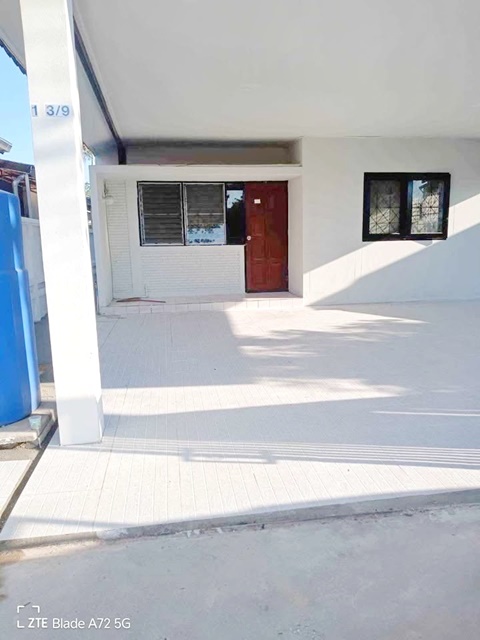 บ้านเดี่ยวให้เช่า 4นอน 62 ตรว. Heathfield Inter Sch. 2.9กม. RAIS 3กม.242 ตรม.  สัมมากรเพลส500ม. ถนนรามคำแหง106-114  2น้ำ 3ที่จอดรถ