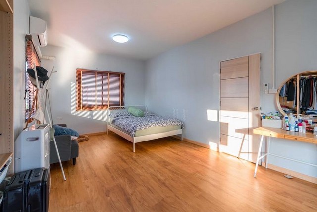 บ้านเดี่ยว 3 ชั้น ติดสนามบิน ขายพร้อมผู้เช่า โซนสุเทพ