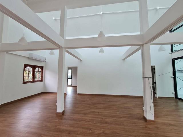 HR 5984 ให้เช่าบ้านเดี่ยว2ชั้น 200 ตร.ม.ย่านโชคชัย4ลาดพร้าว ใกล้MRTโชคชัย4ใกล้นาคนิวาส ลาดพร้าววังหิน เลียบด่วน เหมาะทำโฮมออฟฟิศ