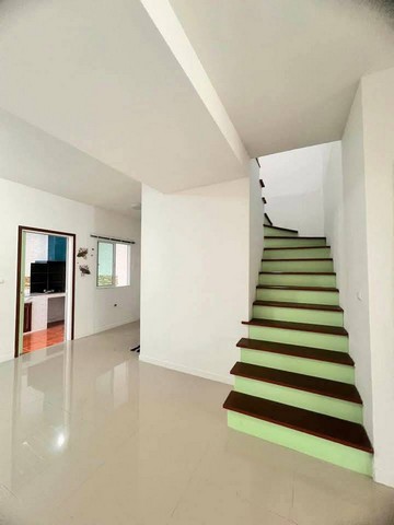 ขายทาวน์โฮม 2 ชั้นหลังมุม หมู่บ้านลลิลไลโอ ประชาอุทิศ 90 (ซอยประชาสามัคคี) อำเภอพระสมุทรเจดีย์ จังหวัดสมุทรปราการ