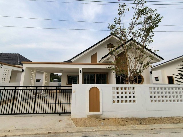 ขายบ้านเดี่ยวชั้นเดียว โครงการใหม่ แบบนอร์ดิก  68 ตร.วา   หมู่บ้านพุทธศิริ  บ้านแพ้ว  สมุทรสาคร  ZW541