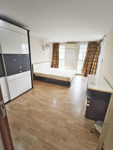 HR 5990 ให้เช่าและขายทาวน์โฮม 3 ชั้นครึ่ง หลังมุม หมู่บ้านดิแอททิคไลท์ (The Attic Lite) แจ้งวัฒนะ 24 (หลังเซ็นทรัลแจ้งวัฒนะ)