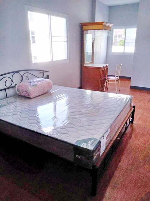 โฮมออฟฟิศ 2 ชั้น ใหม่เอี่ยม ใจกลางเมือง 130 ตรม.17 ตร.วา.3 น้ำ ทำเลดี เหมาะกับทำโฮมออฟฟิศ พักอาศัย ค้าขาย อาชีวศึกษาหนองคาย 3.0 กม.