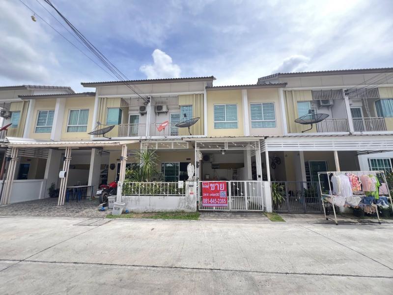  ธนาซิโอ รัตนาธิเบศร์ ทาวน์เฮ้าส์ 2 ชั้น เลขที่ 18/36 ตำบลบางรักพัฒนา อำเภอบางบัวทอง