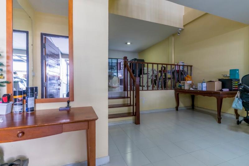 ขายทาวน์โฮม 3 ชั้น บ้านกลางเมือง รัชดา-เหม่งจ๋าย 1