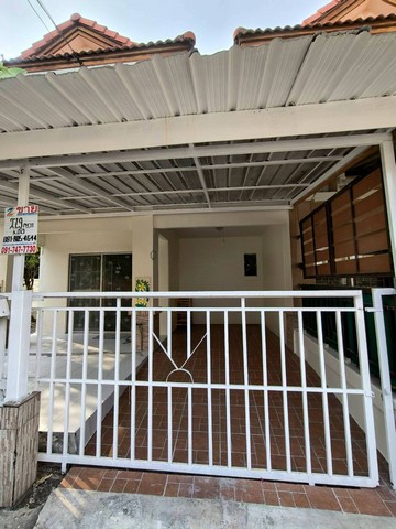 ขายทาวน์เฮ้าส์ 2ชั้น 27.9ตร.วา หลังมุม โครงการพฤกษา42  ถ.เอกชัย   สมุทรสาคร    ZW527