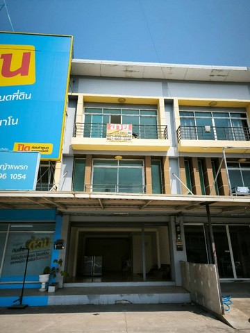 ขายอาคารพาณิชย์เอริก้า วิลล์ 3ชั้น 24.4 ตร.วา ตึกใหม่ หน้าถนนสหกรณ์  บางหญ้าแพรก เมืองสมุทรสาคร  ZW556