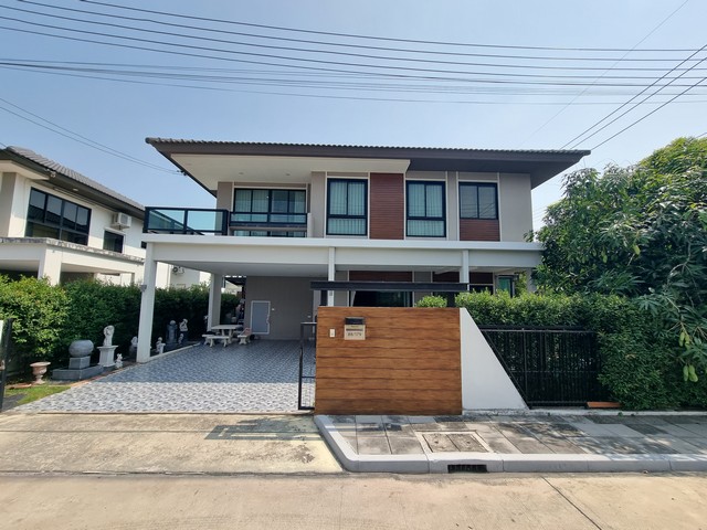 ขายบ้านเดียวหลังใหญ่ มบ.ธัญญาภิรมย์ แกรนด์วิลล์  รังสิตคลอง7 แต่งเต็ม ราคาขาดทุน 6.9 ลบ.