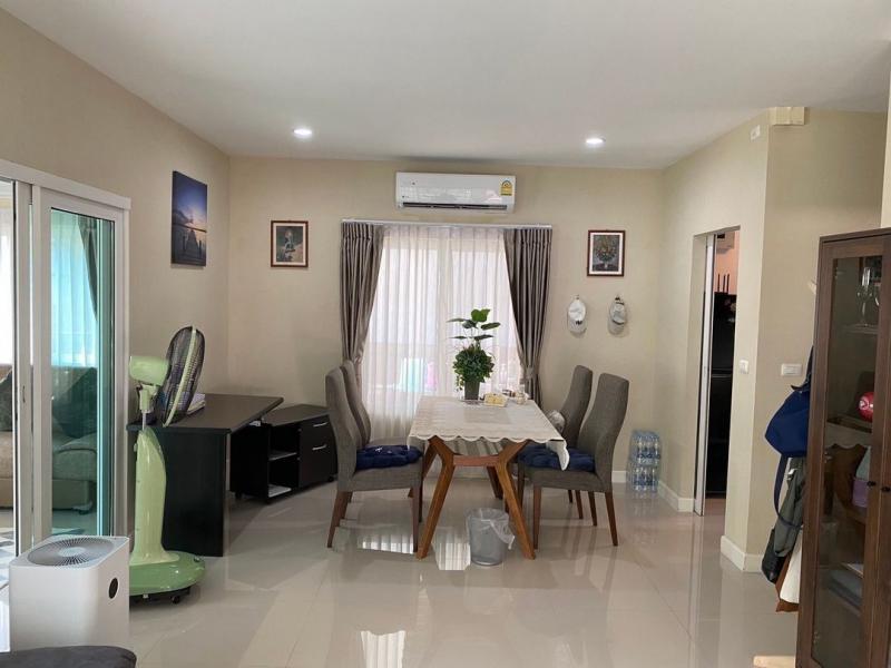 โซนสันผีเสื้อ ขาย 8.5 ล้าน 102.5 ตรว. 4 นอน 2 น้ำ #บุราสิริ บ้านเดี่ยว 2 ชั้น #บ้านหลังมุม พื้นที่กว้าง #เฟอร์นิเจอร์ครบ พร้อมเข้าอยู่ได้เลย