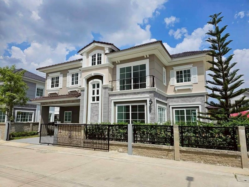 ให้เช่าบ้านเดี่ยวหรู 2 ชั้น Golden Neo สุขุมวิท ลาซาล 113 พร้อมเฟอร์นิเจอร์ พื้นที่ 53 ตรว 4นอน 4น้ำ ติดสวน สนามเด็กเล่น - ghd000575R