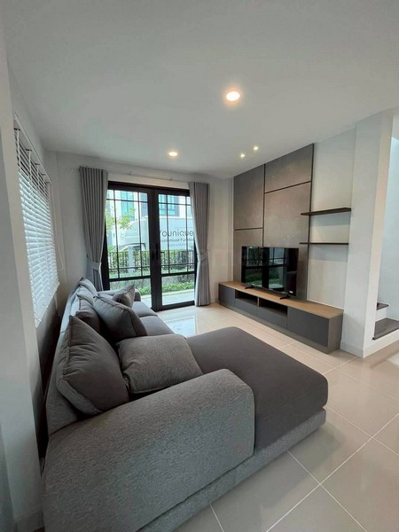 ให้เช่า-ขาย บ้านเดี่ยว 2 ชั้น Grande Pleno สุขุมวิท บางนา เนื้อที่ 48 ตรว 3นอน 4น้ำ บ้านหันทิศใต้ เฟอร์นิเจอร์ครบ พร้อมอยู่ - ghd000573R