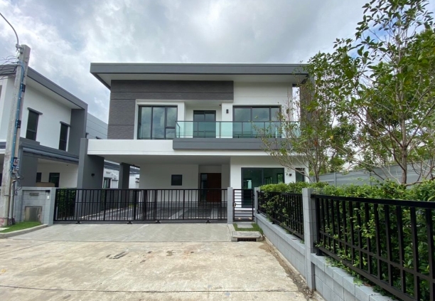 ขายบ้านเดียว เดอะซิตี้ สุขุมวิท อ่อนนุช 68 ตารางวา 