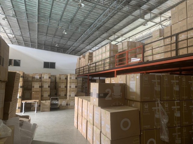 ให้เช่าโกดัง พร้อมออฟฟิศ ขนาด 715 ตรม. ลาดพร้าว 101 โยธินพัฒนา 3 ใกล้ห้าง CDC