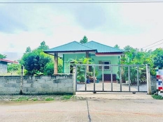 บ้านสวนร่มรื่น น่าอยู่มากะอาดน่าอยู่ ร่มรื่น บนเนื้อทีท172ตร.ว.เขัาออกได้สองทาง