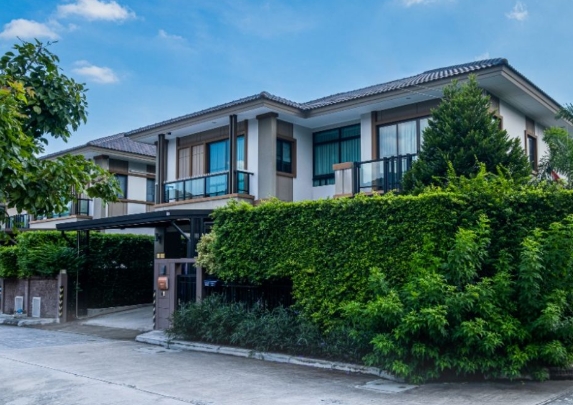 ขายบ้านเดี่ยว 2 ชั้น ภัสสร เพรสทีจ บางนา  สุวรรณภูมิ 