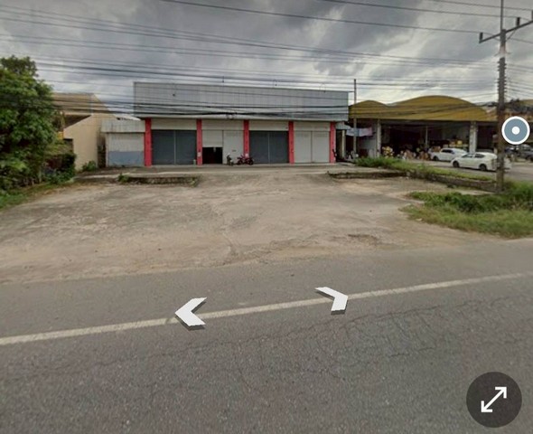 ขายที่ดิน 170 ตารางวา พร้อมสิ่งปลูกสร้าง 4 คูหา ซอยเพชรสุวรรณ์ 2 ทำเลทอง ติดถนนใหญ่ ใจกลางนาทวี  สงขลา