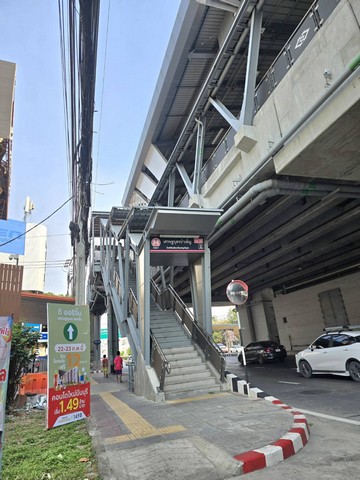 ให้เช่าคอนโดเอวาคัส การ์เด้นท์  แฟมมิลี่ เฮ้าส์ รามอินทรา123 