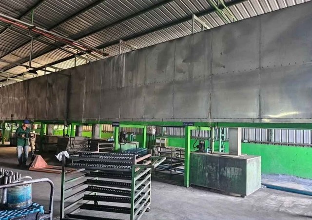 ขายโรงงานชุบพ่นชิ้นส่วนรถยนต์บ้านบึงชลบุรี ​บนเนื้อที่​ 10​ -​2-68​ ไร่  บ้านบึง​ จ.ชลบุรี​  ผังเหลือง